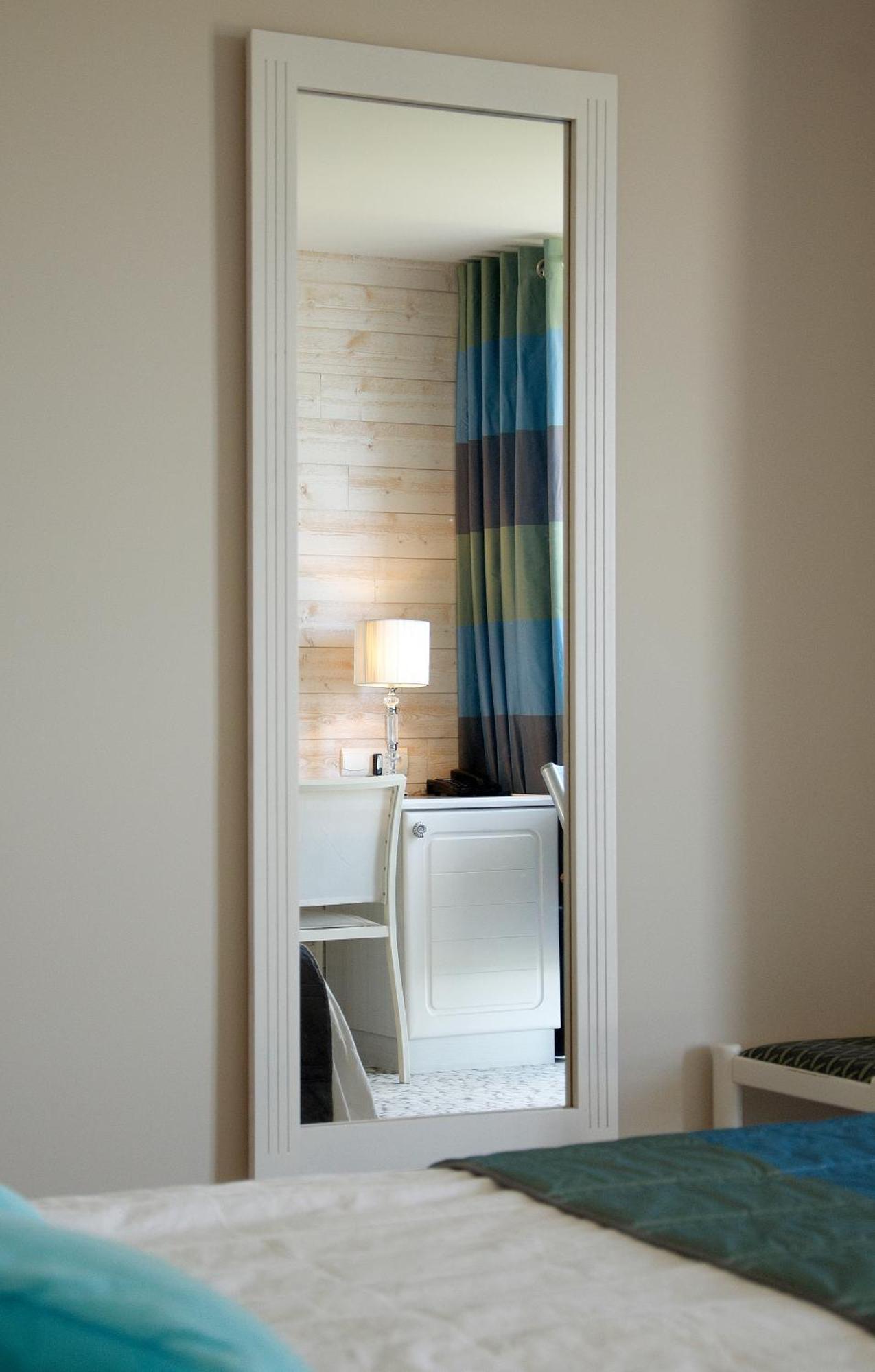 Logis Vent D'iroise Hotel