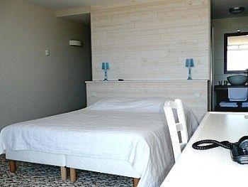Logis Vent D'iroise Hotel